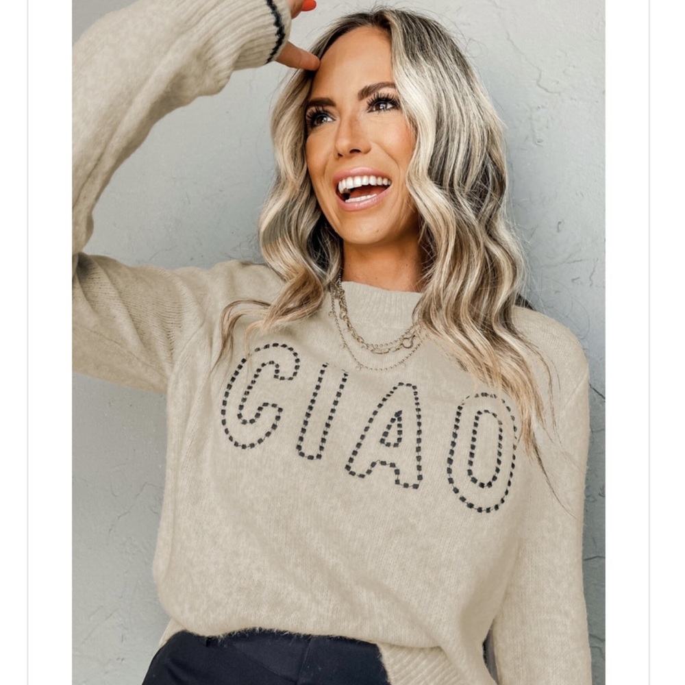 Oatmeal CIAO Letter Graphic Crew Neck Sweater NWT $49